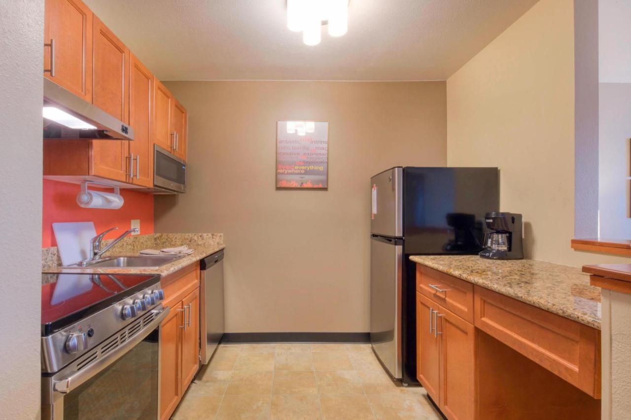 Towneplace Suites Raleigh Cary/Weston Parkway Luaran gambar