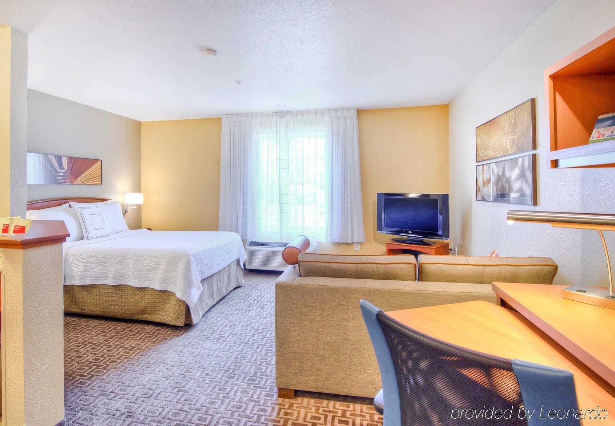 Towneplace Suites Raleigh Cary/Weston Parkway Luaran gambar