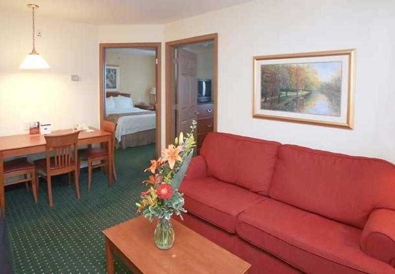 Towneplace Suites Raleigh Cary/Weston Parkway Luaran gambar